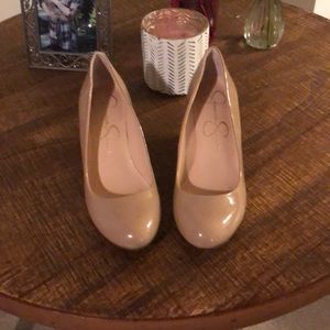 Tan Jessica Simpson Shows